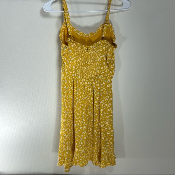 Dress Forum Golden Floral Ruffled Seersucker Zip Mini Sundress Size S - Picture 2 of 12